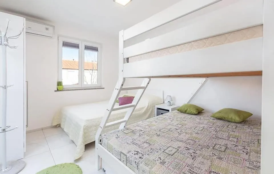 Apartment Betty Barbariga 0*,